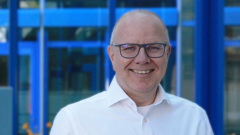 Portraitbild Alexander Nickel